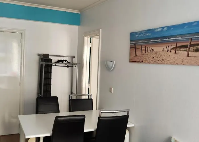 民宿 2/4p Avec Salle De Bain Prive 奥斯滕德