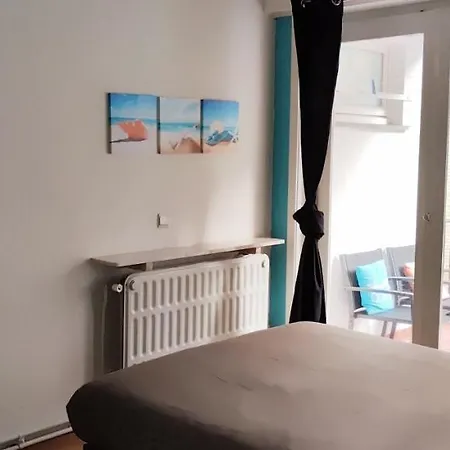 Privat bolig 2/4p Avec Salle De Bain Prive Oostende